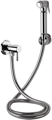 Ensemble de douchette bidet chromée Remer Minimal avec tuyau brillant et pommeau de douche à main.